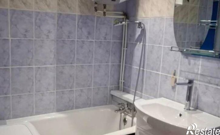 2-комн квартира ул 80 Гвардейской Дивизии, 64,  д. 64