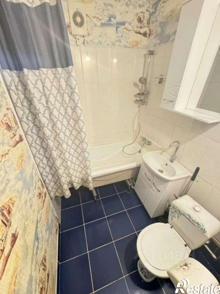 2-комн квартира ул Глушкова, 31,  д. 31