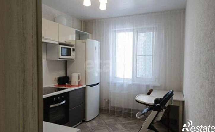 2-комн квартира ул Сергея Ускова, 42,  д. 42