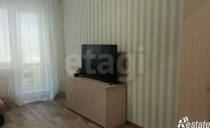 2-комн квартира ул Сергея Ускова, 42,  д. 42