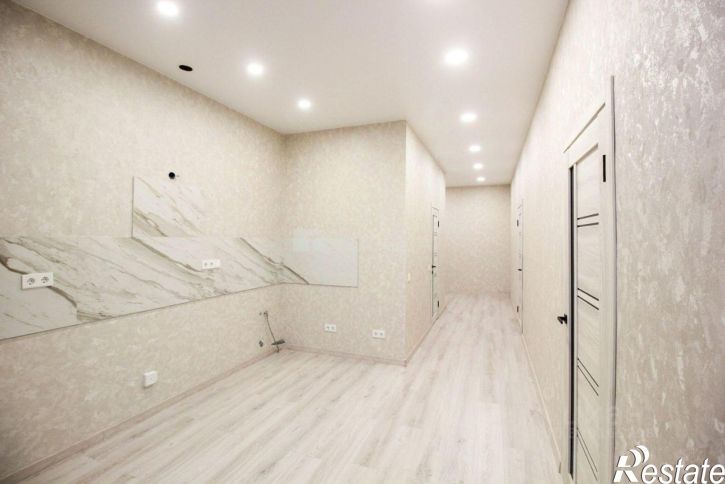 2-комн квартира проспект Строителей, 18 к1,  д. 18 к1