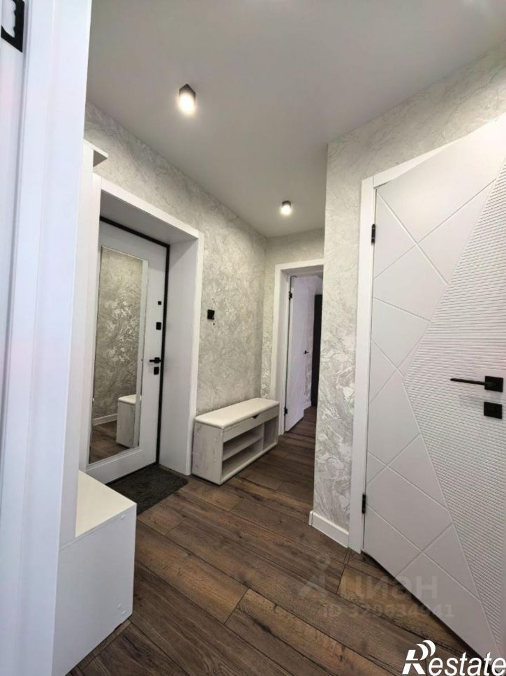 2-комн квартира Комсомольский проспект, 90,  д. 90