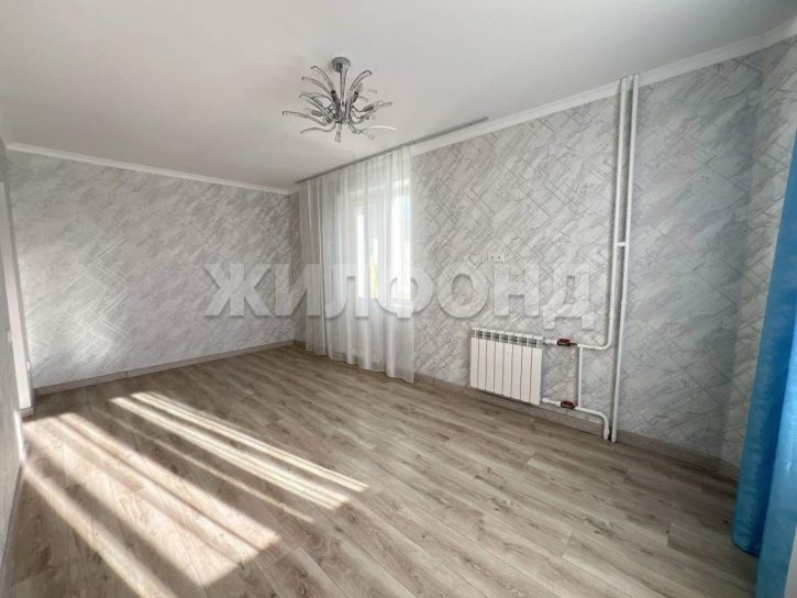 2-комн квартира Гущина улица, д.167