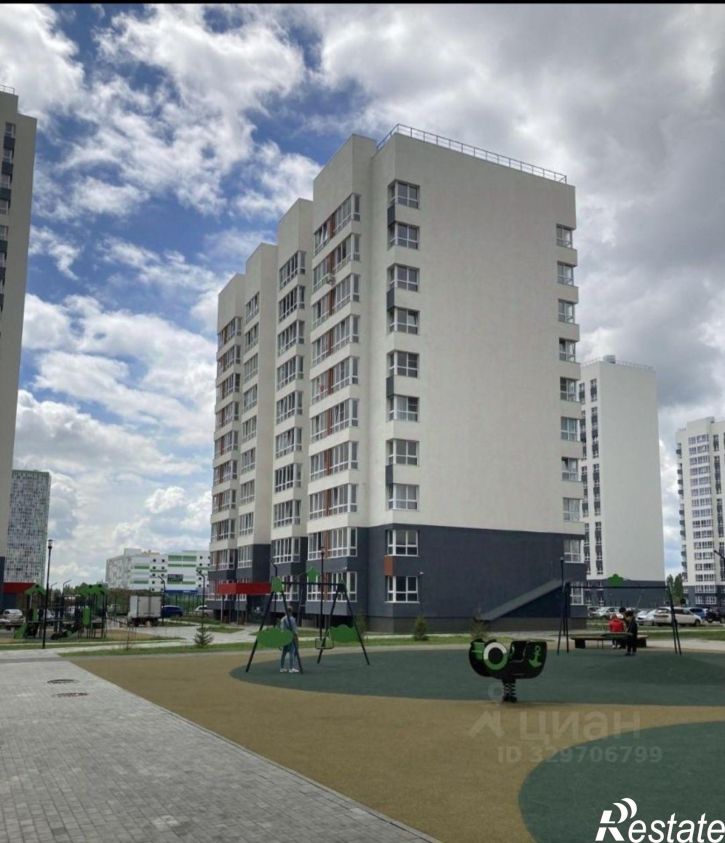 2-комн квартира ул Солнечная Поляна, 94 4,  д. 94 4,  к. 4