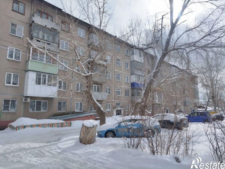2-комн квартира улица Советской Армии, 146,  д. 146