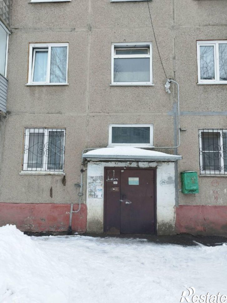 2-комн квартира улица Советской Армии, 146,  д. 146
