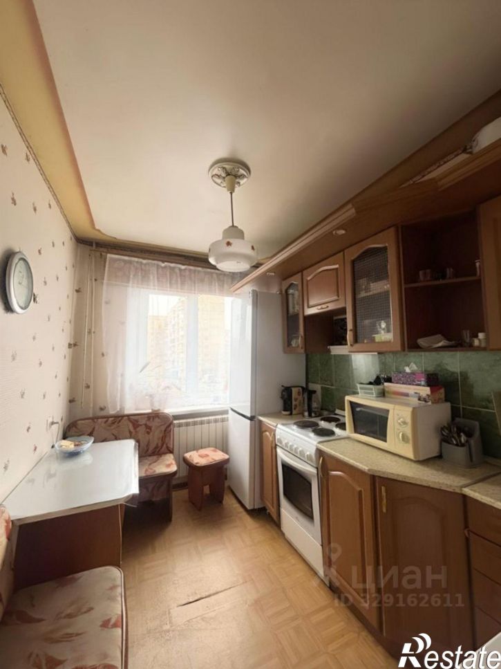 3-комн квартира ул Кавалерийская, 8,  д. 8
