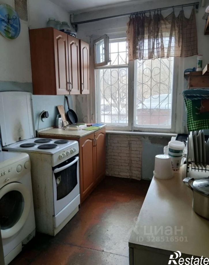 Комната улица Юрина, 305,  д. 305