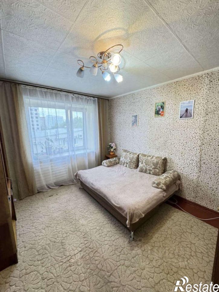 2-комн квартира улица Сухэ-Батора, 35,  д. 35