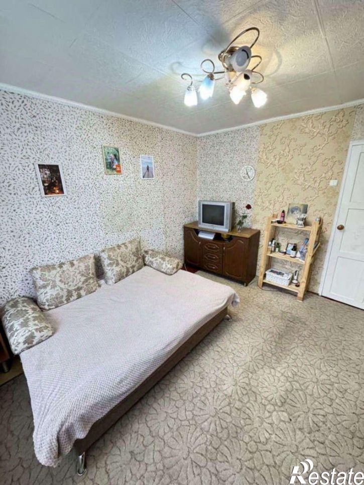 2-комн квартира улица Сухэ-Батора, 35,  д. 35