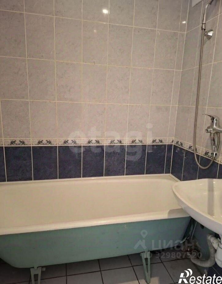 1-комн квартира улица Чеглецова, 54,  д. 54