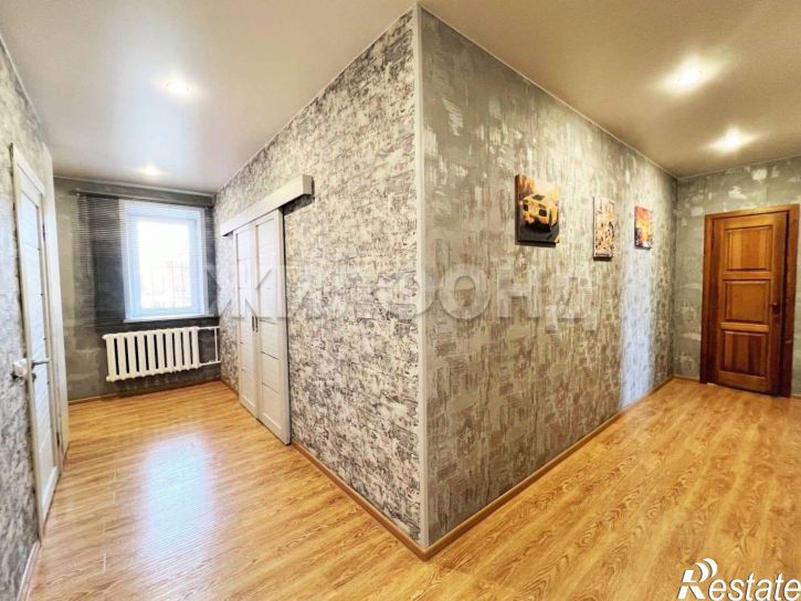 3-комн квартира улица Фурманова, 26А,  д. 26А