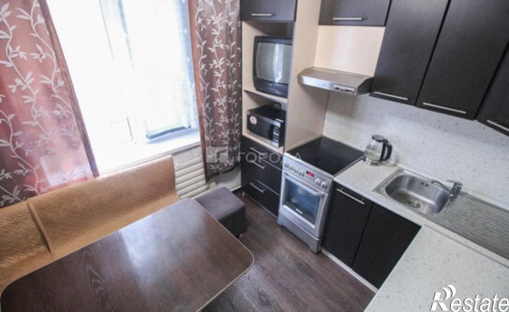 2-комн квартира улица Шукшина, 18,  д. 18
