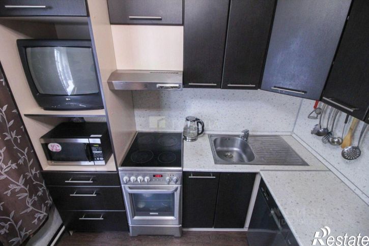 2-комн квартира улица Шукшина, 18,  д. 18
