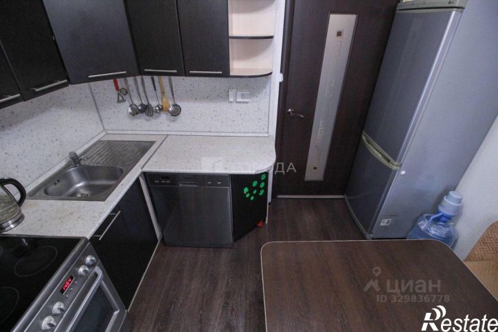 2-комн квартира улица Шукшина, 18,  д. 18