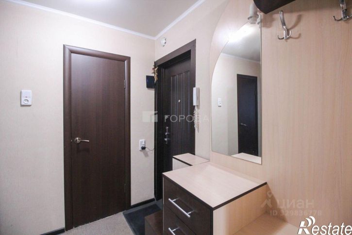 2-комн квартира улица Шукшина, 18,  д. 18