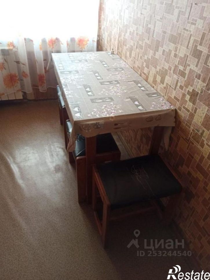 2-комн квартира улица Парижской Коммуны, 46,  д. 46
