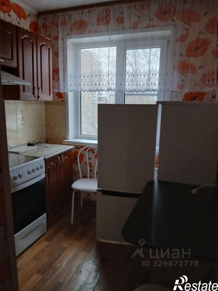 2-комн квартира улица Юрина, 230,  д. 230