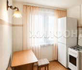 3-комн, 48кв м, этаж 1/5 улица Антона Петрова, 134