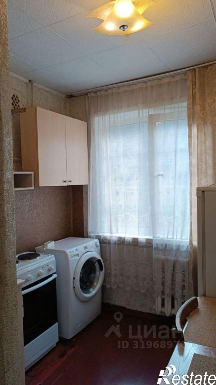 1-комн квартира проспект Строителей, 35,  д. 35