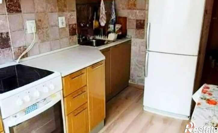 2-комн квартира ул Веры Кащеевой, 13,  д. 13