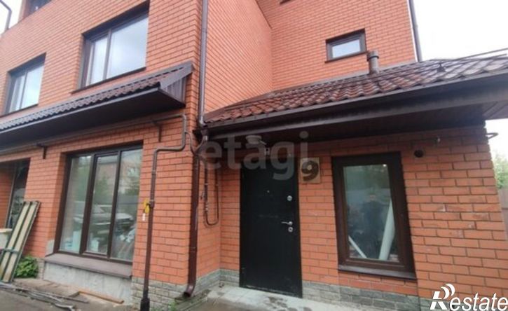 4-комн квартира Парковая улица, 49А,  д. 49А