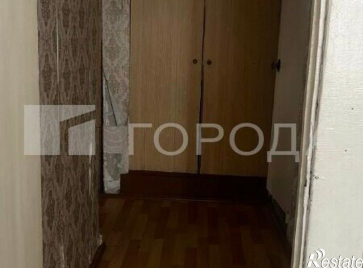 3-комн квартира улица Юрина, 114А,  д. 114А