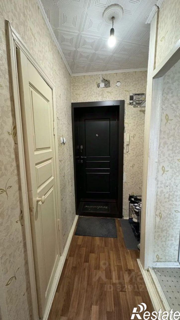 1-комн квартира ул Сухэ-Батора, 20,  д. 20
