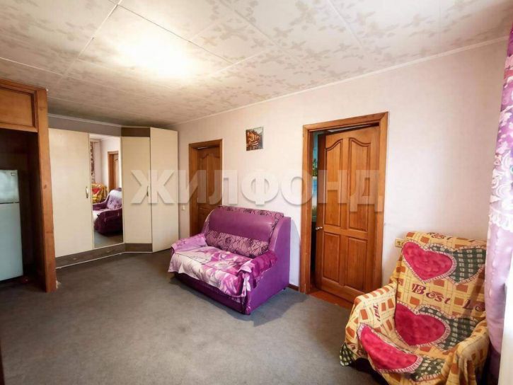 3-комн квартира Антона Петрова улица, д.134