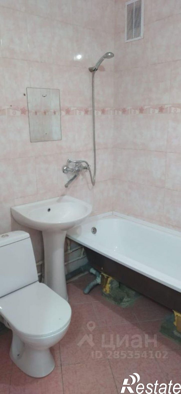 1-комн квартира ул Глушкова, 2,  д. 2