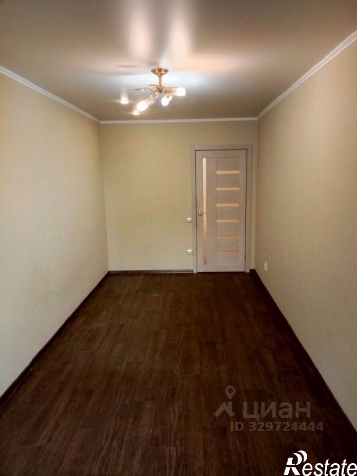4-комн квартира ул Шумакова, 44,  д. 44