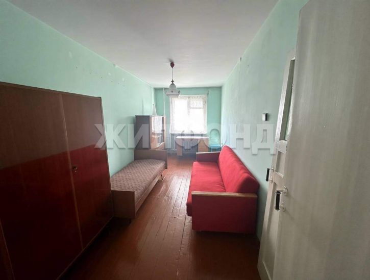 2-комн квартира Антона Петрова улица, д.186
