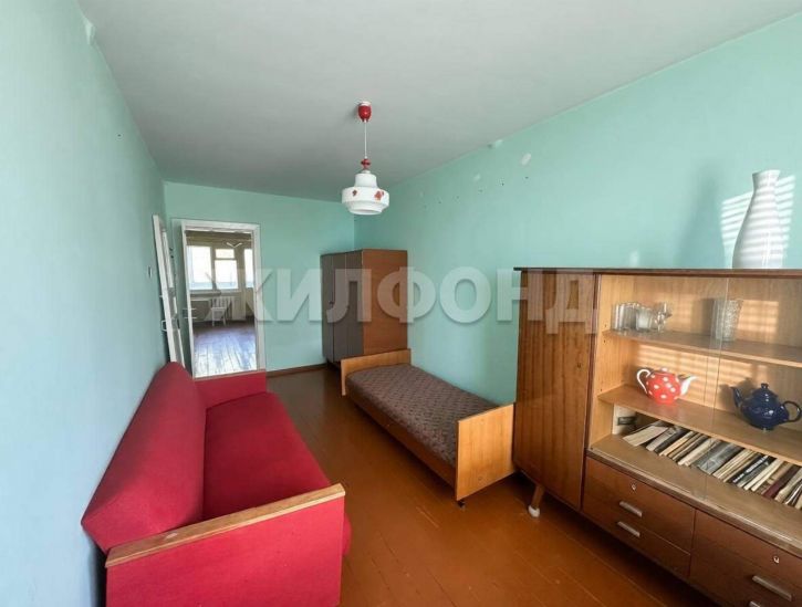 2-комн квартира Антона Петрова улица, д.186