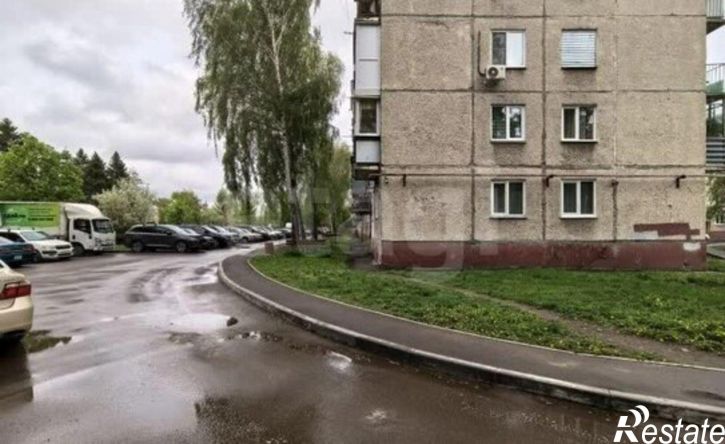 1-комн квартира улица Георгия Исакова, 212,  д. 212