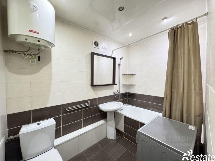 2-комн квартира ул Петра Сухова, 70Б,  д. 70Б