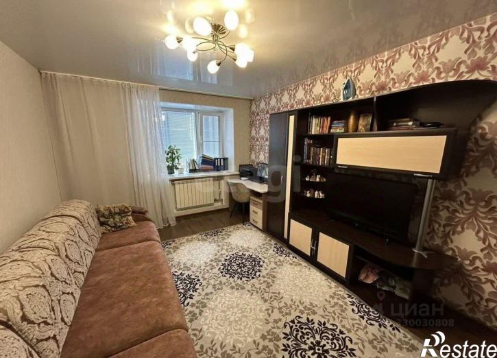3-комн квартира ул Юрина, 220А,  д. 220А