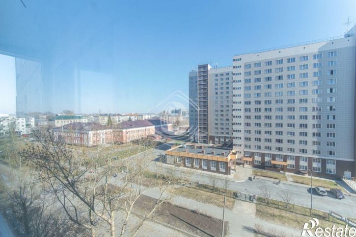 3-комн квартира Червонная улица, 2,  д. 2
