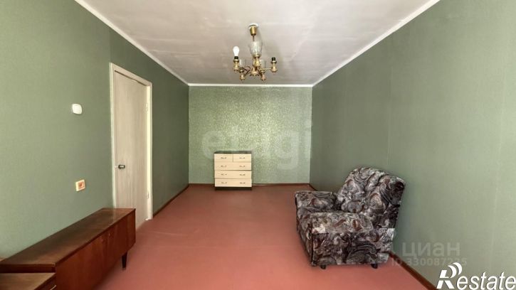 2-комн квартира ул Сухэ-Батора, 8,  д. 8