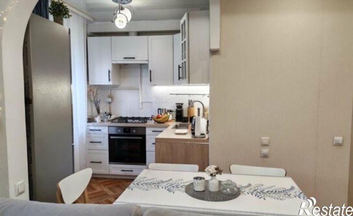 3-комн квартира проспект Строителей, 38А,  д. 38А