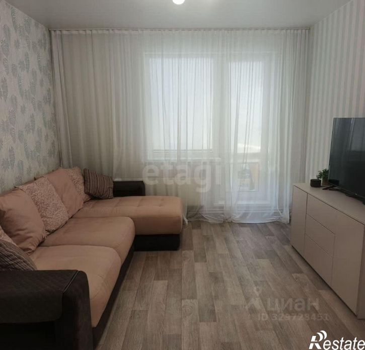 2-комн квартира ул Сергея Ускова, 42,  д. 42