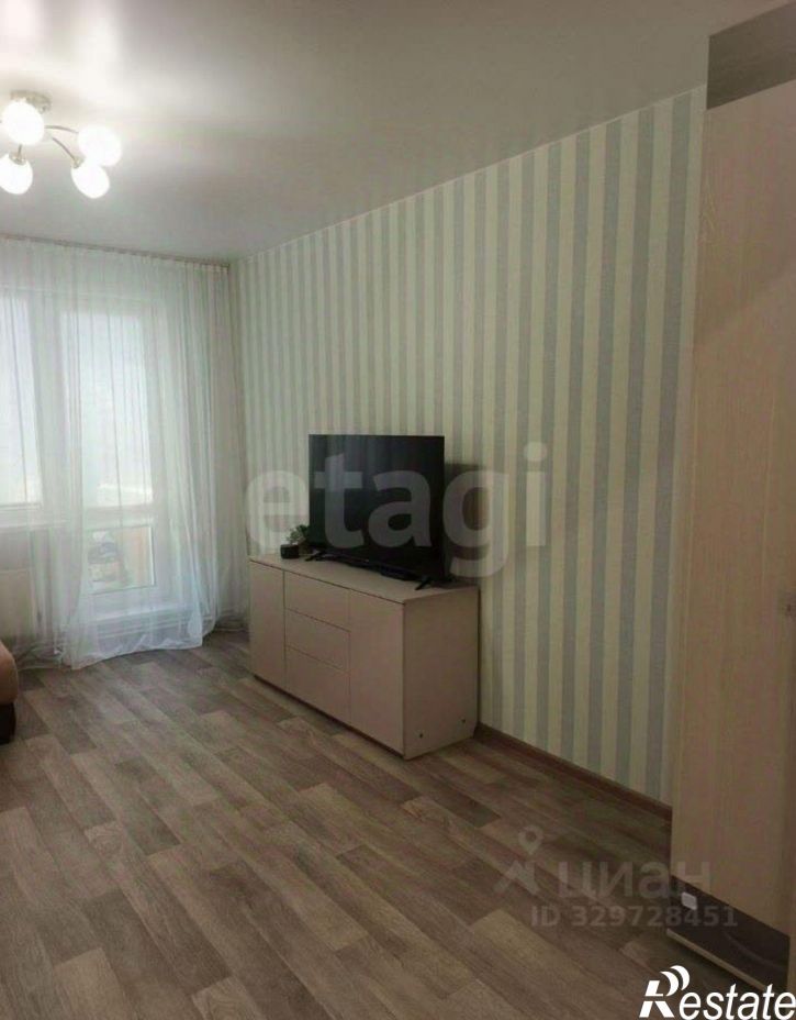 2-комн квартира ул Сергея Ускова, 42,  д. 42