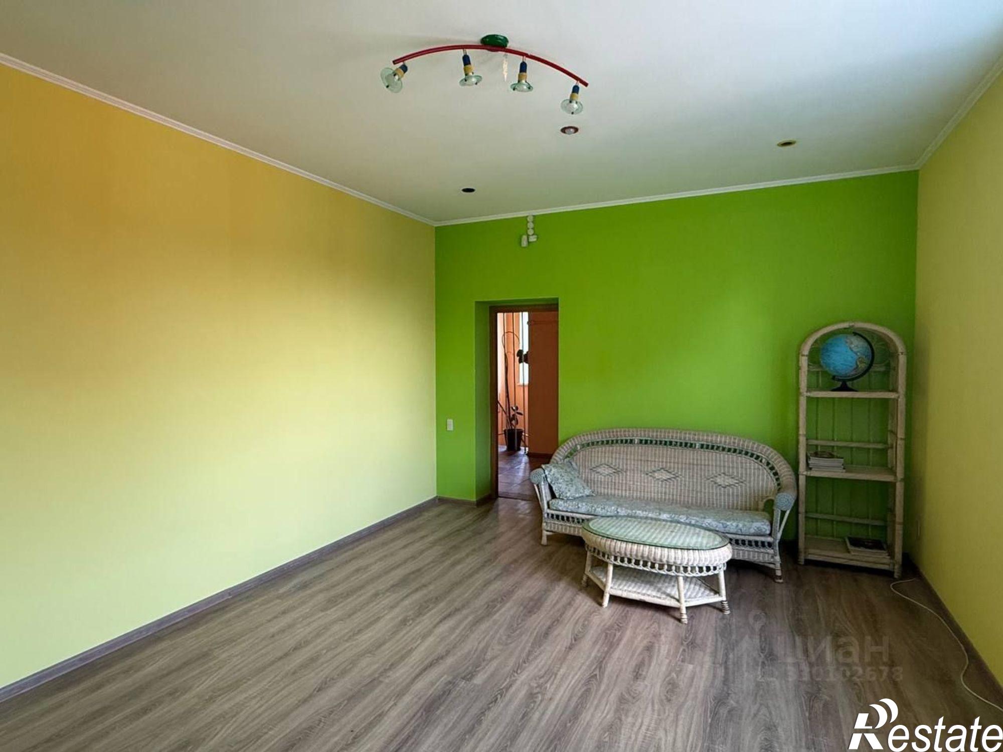 Купить дачу, дом, коттедж за 23 000 000 рублей на ул Пенаты, 8