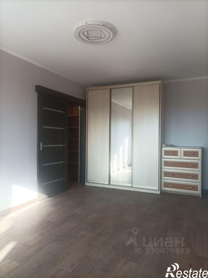 2-комн квартира улица Юрина, 221Б,  д. 221Б