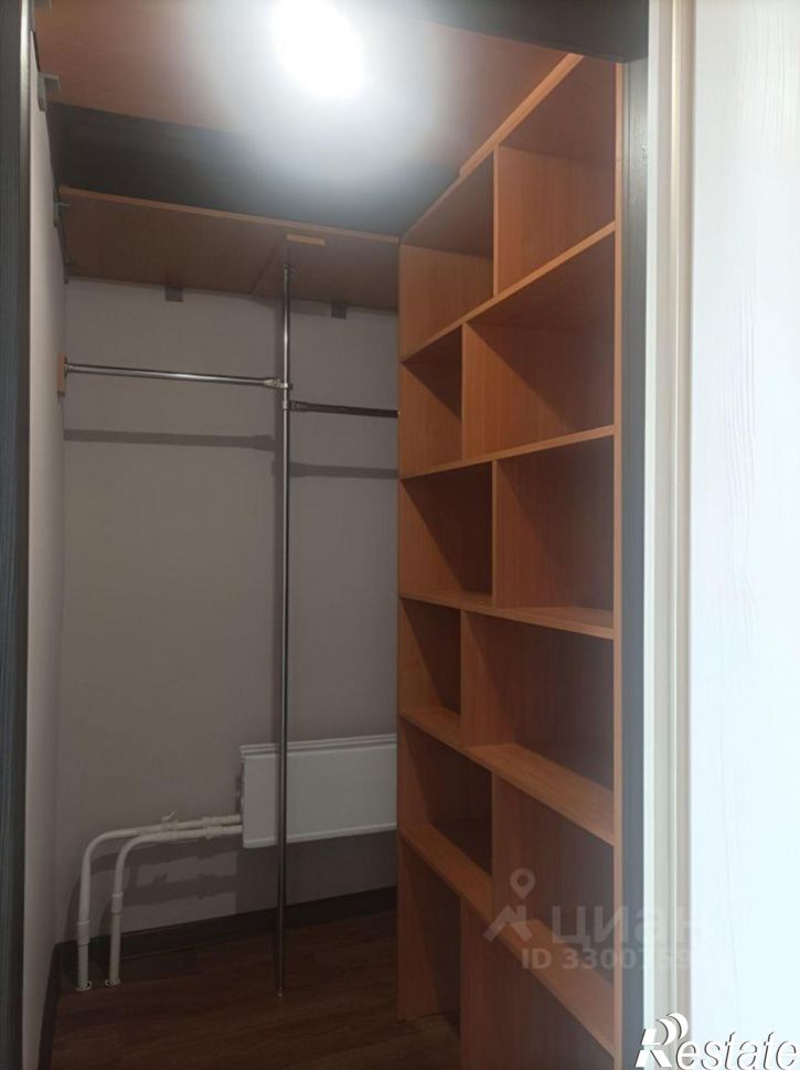 2-комн квартира улица Юрина, 221Б,  д. 221Б