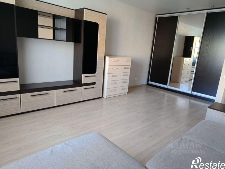 1-комн квартира Сиреневая улица, 28,  д. 28