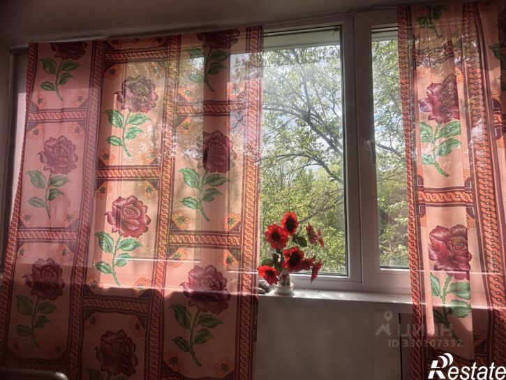 1-комн квартира улица Георгия Исакова, 208,  д. 208