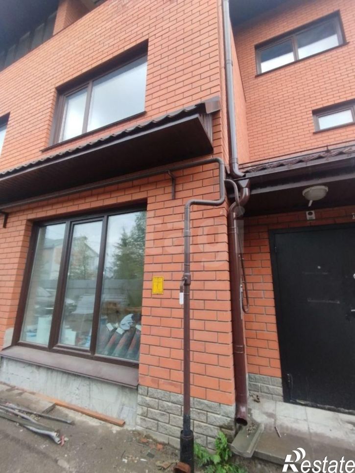 4-комн квартира ул Парковая, 49А,  д. 49А