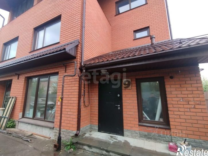 4-комн квартира ул Парковая, 49А,  д. 49А