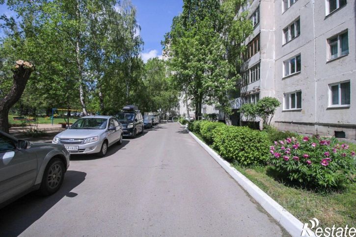 3-комн квартира улица Антона Петрова, 262,  д. 262