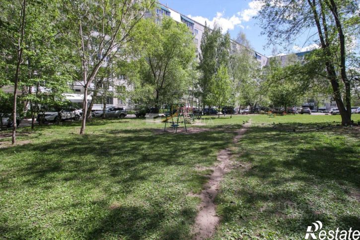 3-комн квартира улица Антона Петрова, 262,  д. 262